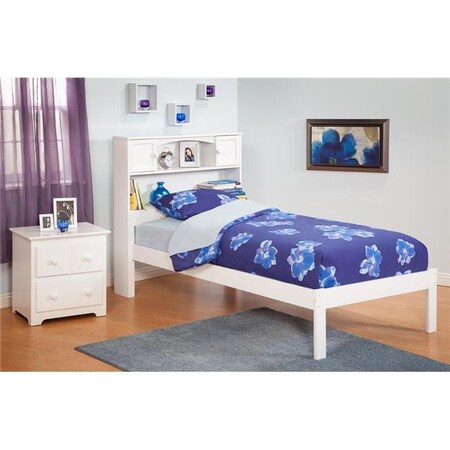 Atlantic Furniture Atlantic Furniture AR8531002 Newport Bookcase Bed Full Size with an Open Foot Rail in a White Finish AR8531002